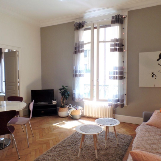  Annonces MONT D'OR : Appartement | LYON (69002) | 45 m2 | 1 300 € 