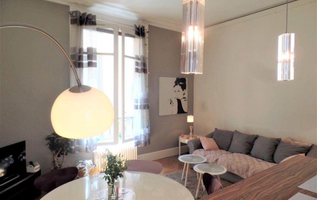 Annonces MONT D'OR : Apartment | LYON (69002) | 45 m2 | 1 300 € 